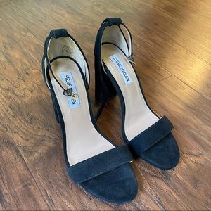 Steve Madden chunky black heels